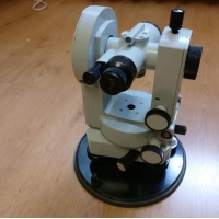 Аренда теодолит 2Т30П, тренога, рейка.