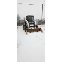 Аренда Уборка снега мини погрузчиком bobcat s300
