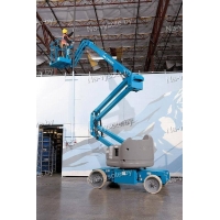 Аренда коленчатого подъемника Genie Z-40