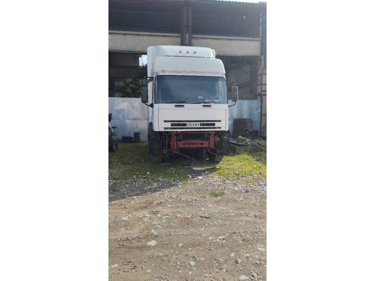Седельный тягач Iveco EuroTechMP400E 34TX/P ВИТЕБСК Седельный тягач Iveco EuroTechMP400E 34TX/P