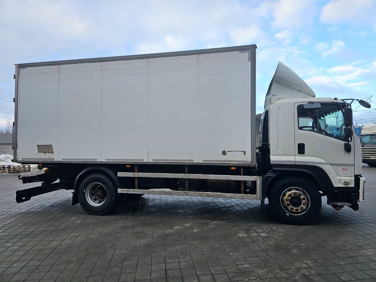 Изотермический фургон (изотерма)  Isuzu FVR34